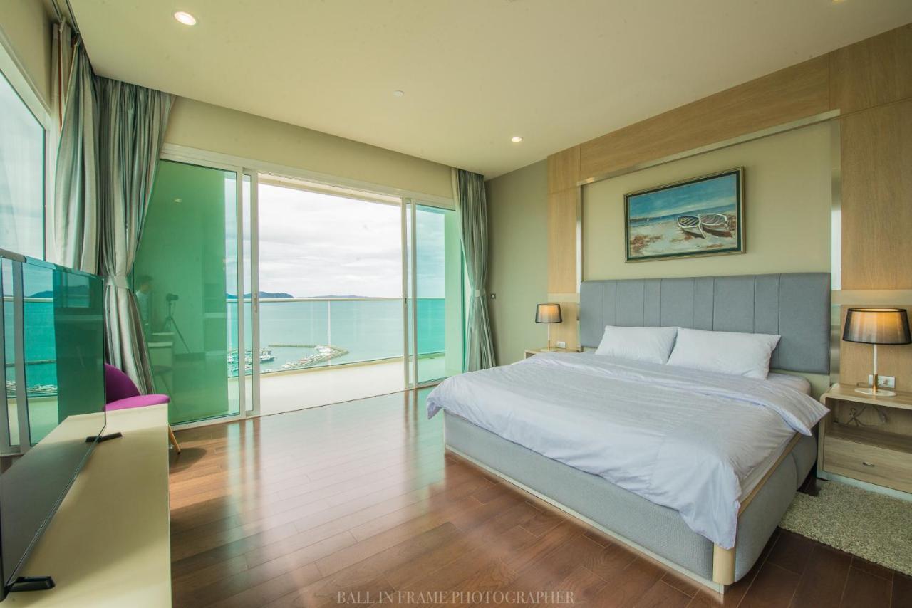 Movenpick Residences Pattaya With Ocean View Na Chom Thian Exteriör bild