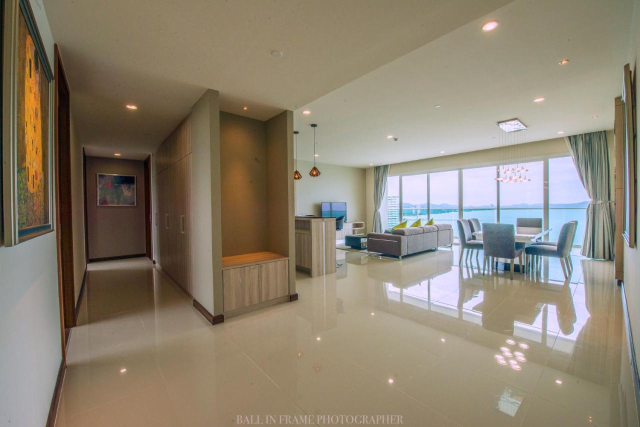 Movenpick Residences Pattaya With Ocean View Na Chom Thian Exteriör bild