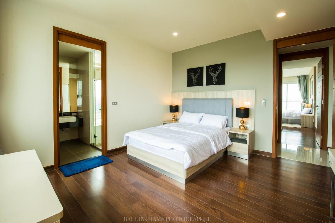 Movenpick Residences Pattaya With Ocean View Na Chom Thian Exteriör bild