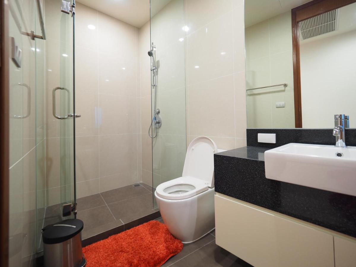 Movenpick Residences Pattaya With Ocean View Na Chom Thian Exteriör bild