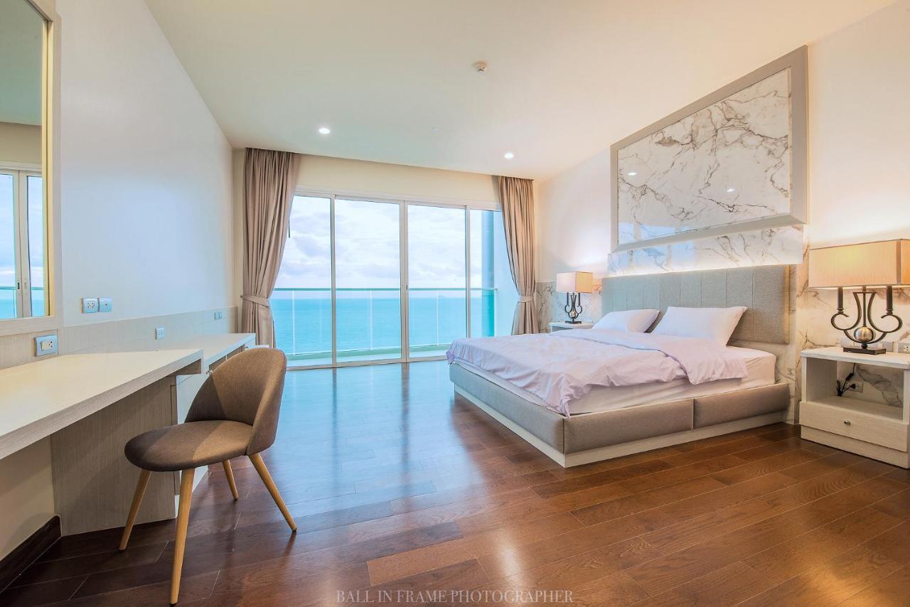 Movenpick Residences Pattaya With Ocean View Na Chom Thian Exteriör bild